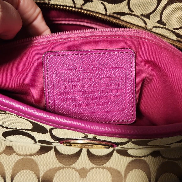 Coach Bag - Picture 6 of 7